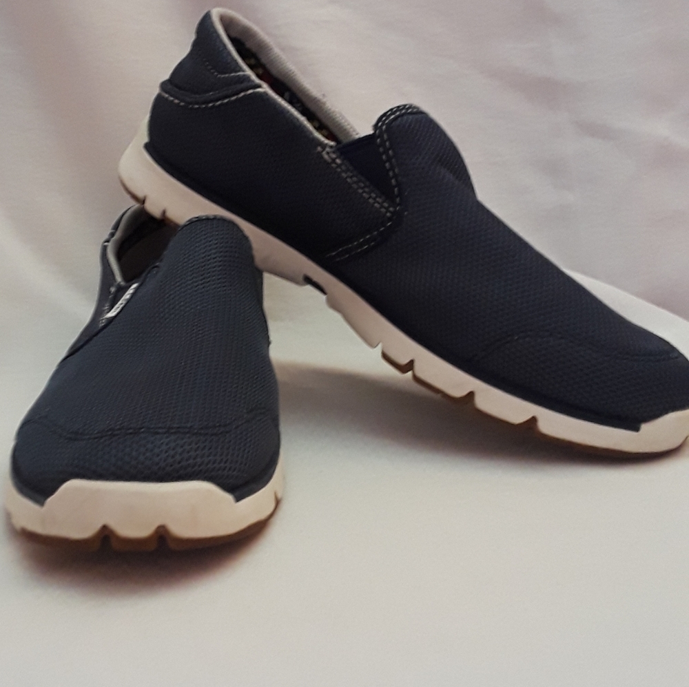 L.L.Bean Blue Canvas Slip on Sneakers,  9M